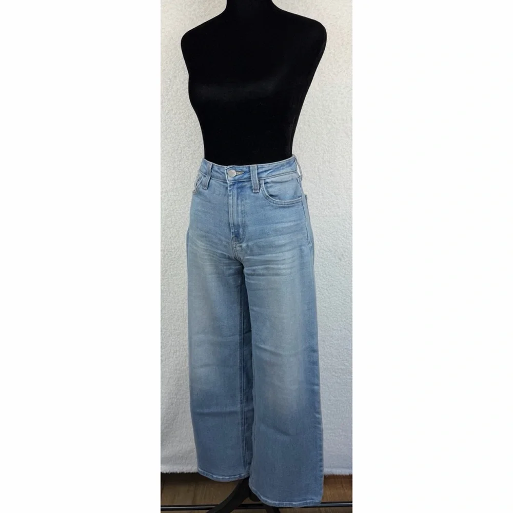JUST BLACK DENIM • Blue Light Wash High-Waisted Wide-Leg Jeans, 25 - Picture 4 of 14